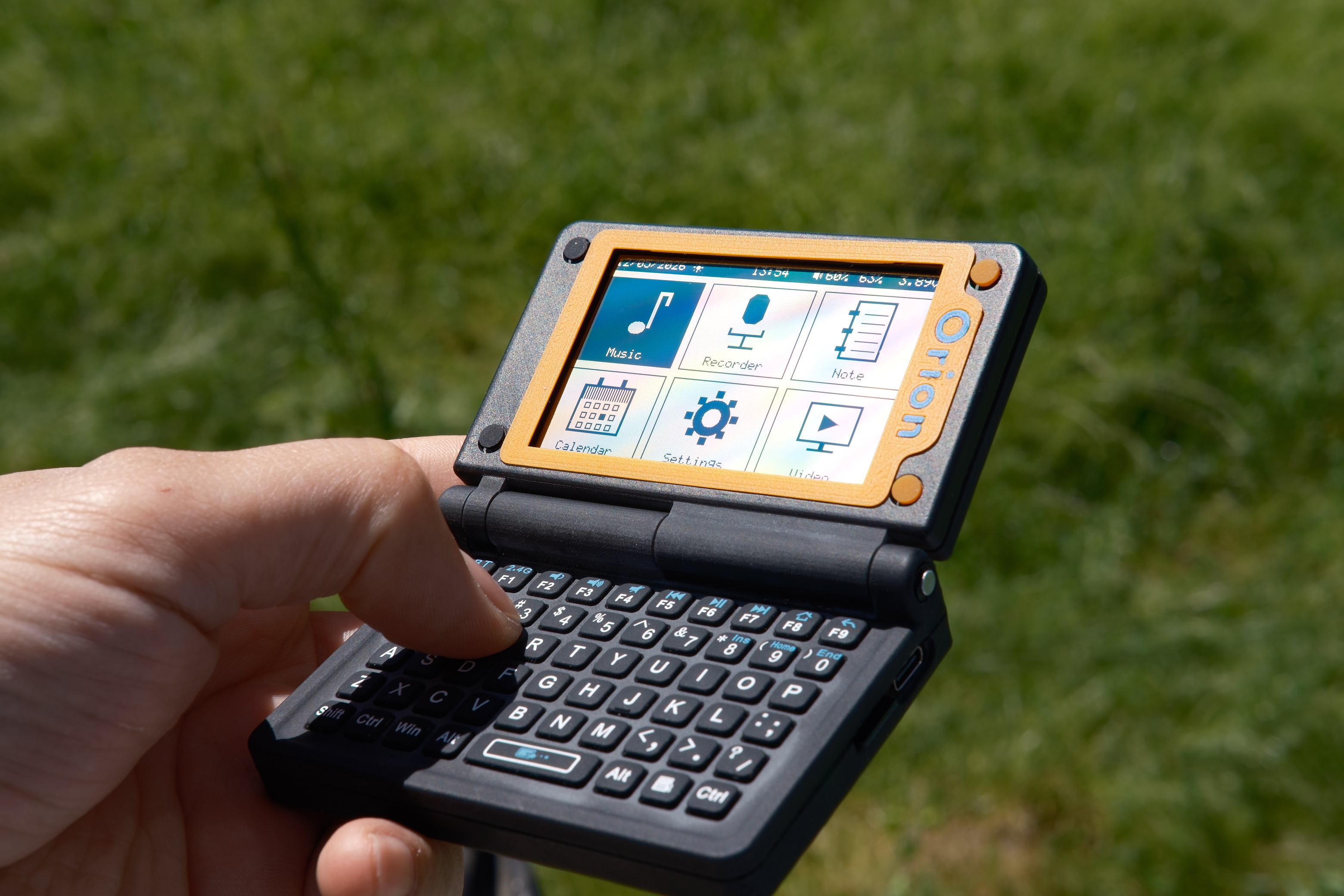 Orion PDA — pocket computer minimal