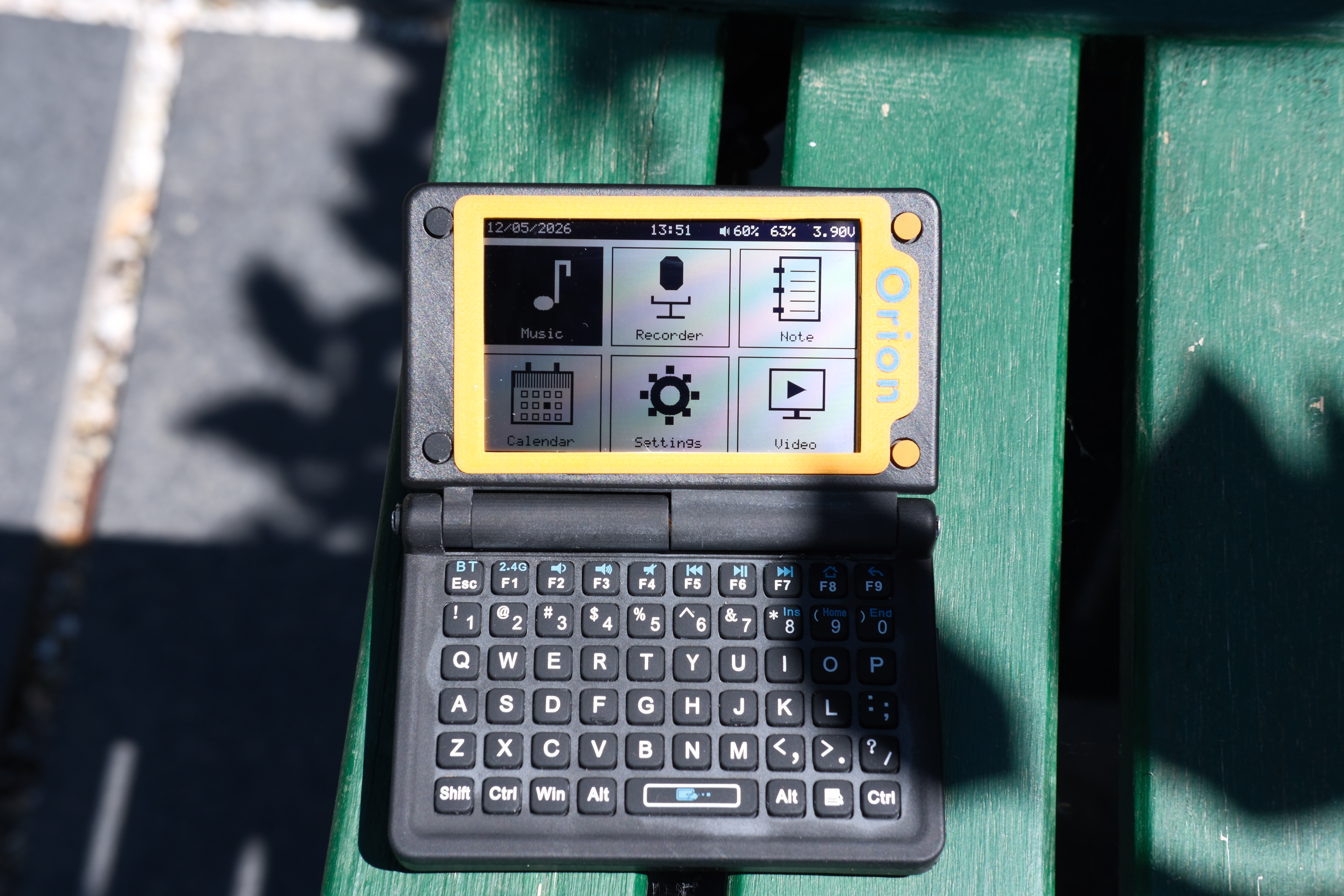 Orion PDA — pocket computer minimal